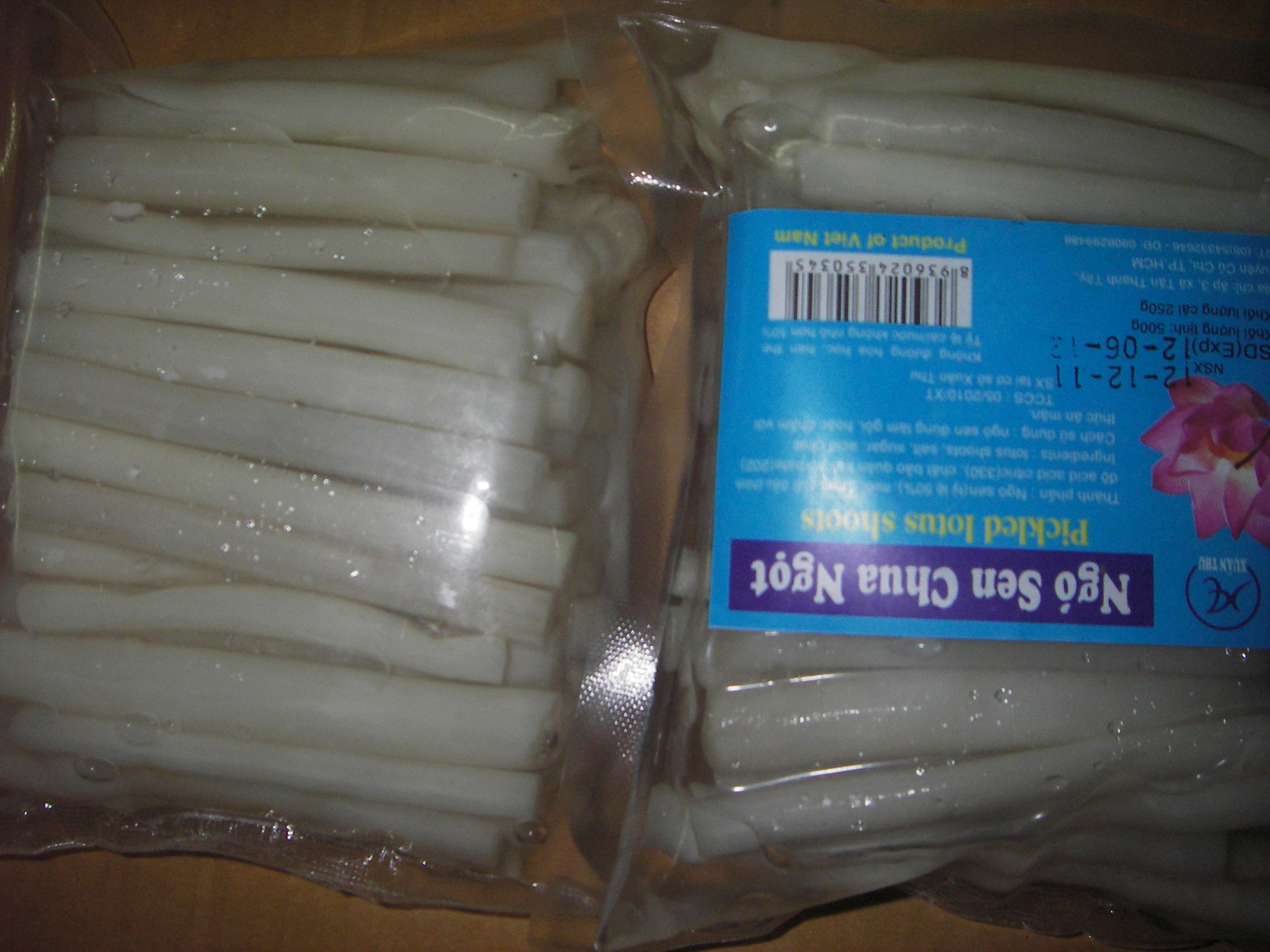 Ngó Sen chua ngọt