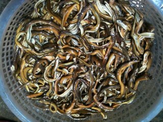 Lươn đồng hấp tách xương