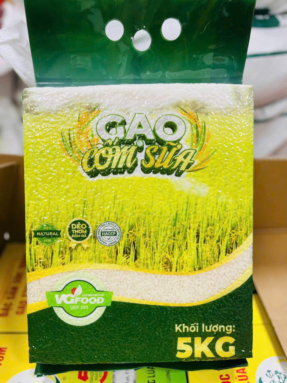 Gạo Cốm Sữa ST25 (Túi 5kg) (8936088071170)