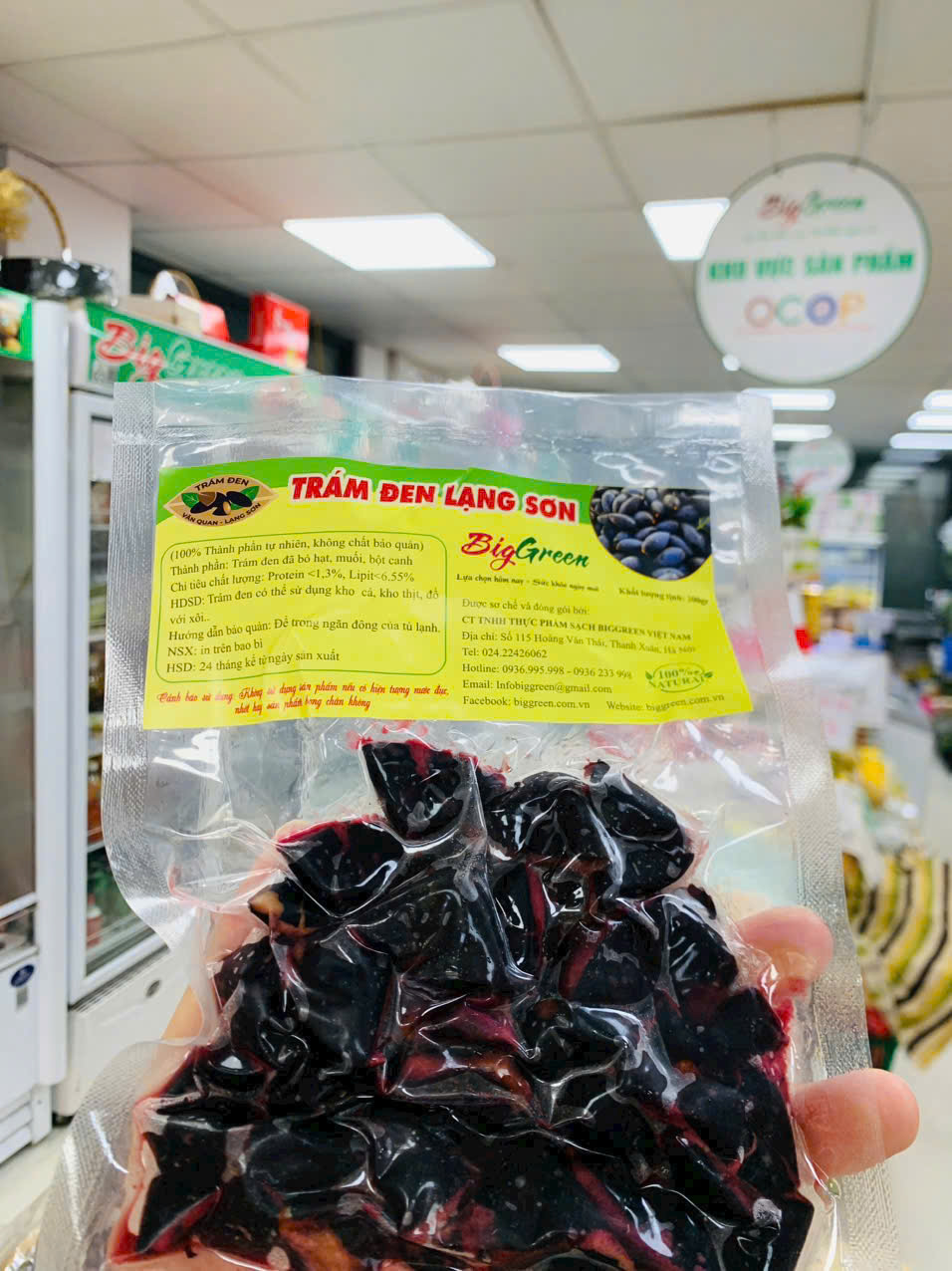 Trám nếp đen tách hạt